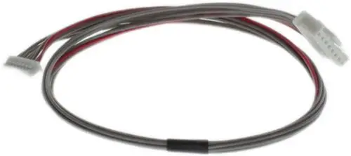 BOSCH Anschlussleitung mit zwei Steckverbindern, einem weißen und einem grauen, sowie mehreren Drähten in verschiedenen Farben, die für elektrische Verbindungen genutzt werden.